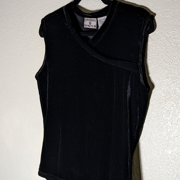 Stretchy Kathy Ireland Vintage Black Velvet Tank with Faux Wrap Neckline Detail - Picture 2 of 7